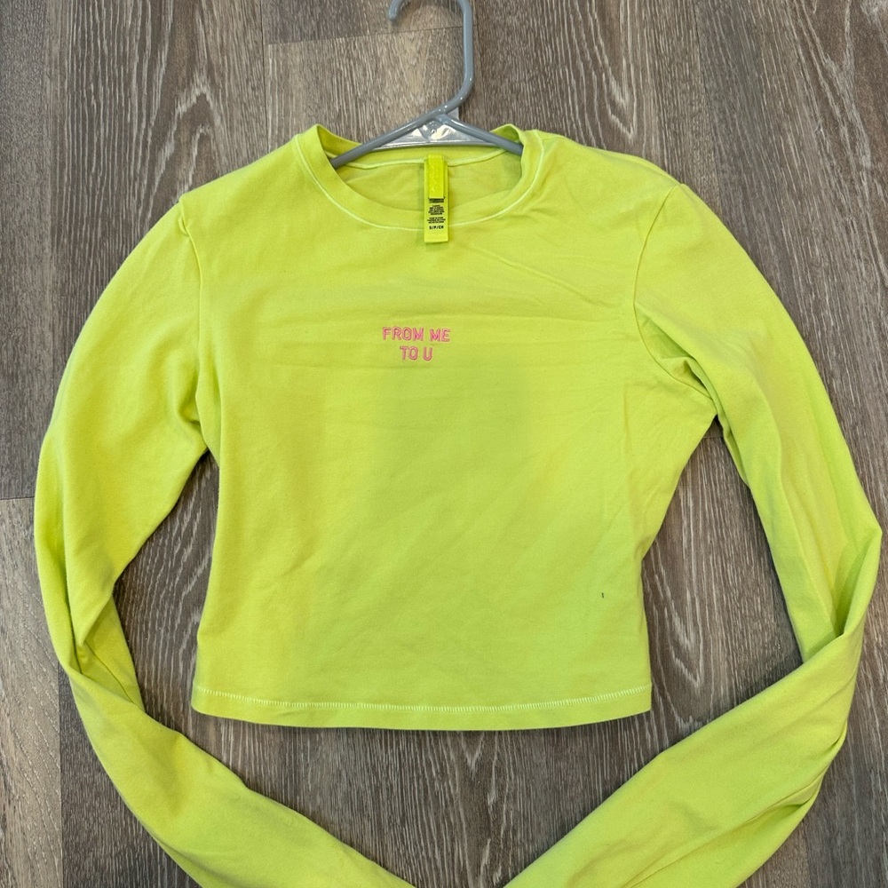 SKIMS Vibrant Lime Long Sleeve Crop Top